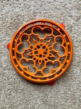 Enameled Cast Iron Trivet